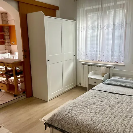 Kolorcek Apartment Izola