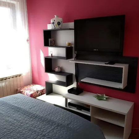 Apartment Kolorcek *