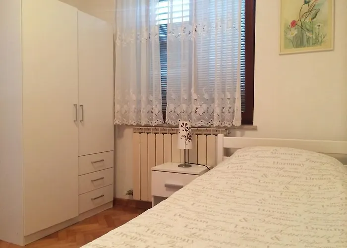 דירה Kolorcek איזולה